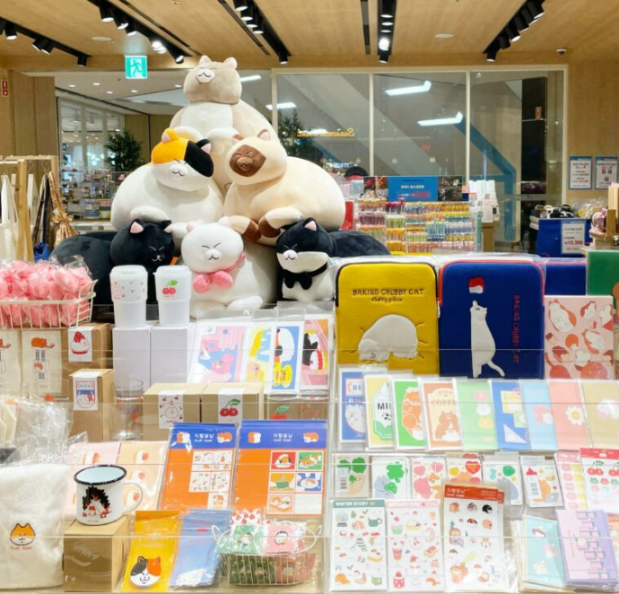 What to Buy in Seoul: 10 Korean Souvenirs Actually Worth Your Suitcase Space